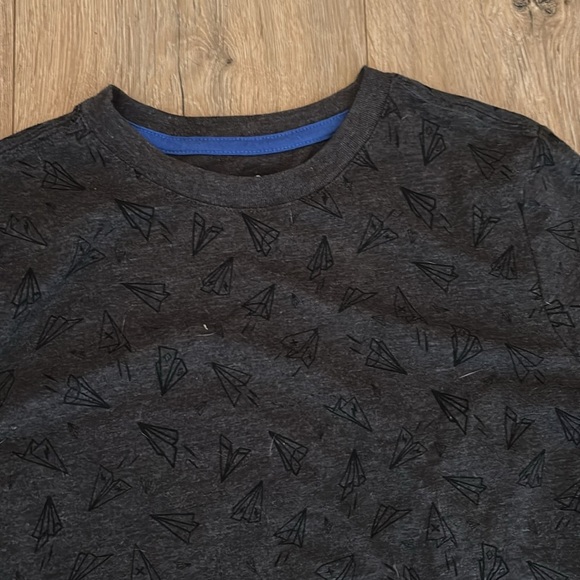 Kids Grey Long Sleeve with Paper Airplanes - Picture 2 of 3